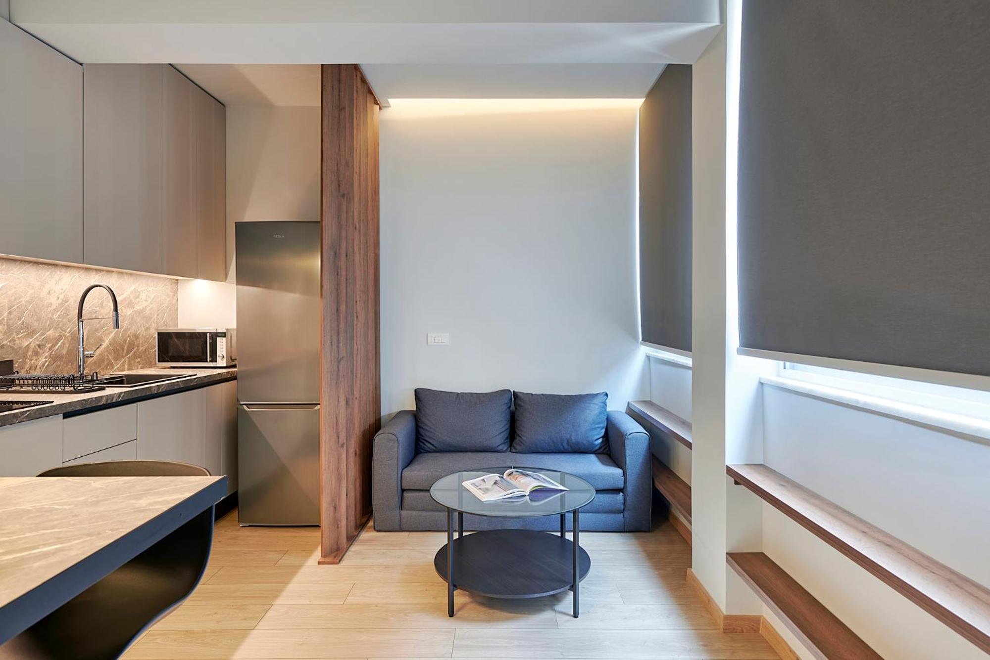 City-Center Apartment In Vibrant Monastiraki, Athens Exterior photo
